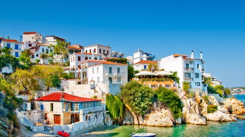 دليل أهم وجهات السياحة في اليونان