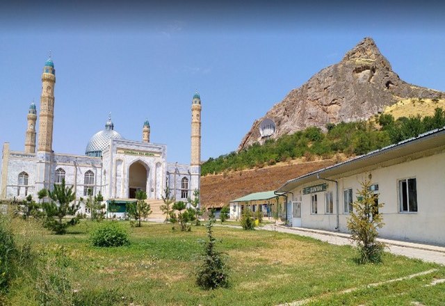 السياحة في قرغيزستان