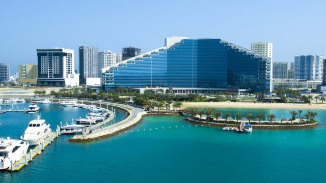 أفضل أنشطة في جزر أمواج البحرين