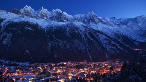 السياحة في شامونيه