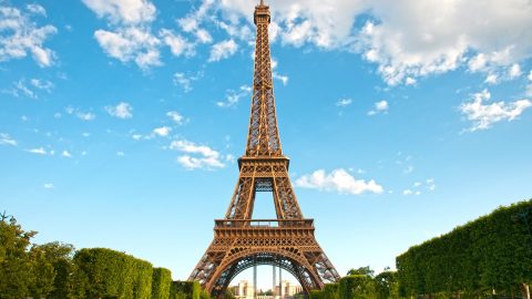 اين يقع برج ايفل على الخريطة