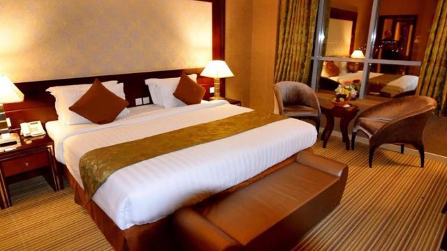 تقرير عن فندق الماسة مكة