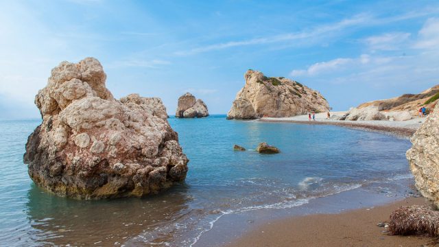 اين تقع نيقوسيا