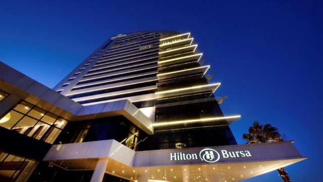 تقرير عن سلسلة فندق هيلتون القاهرة