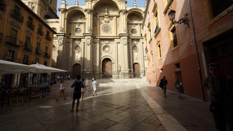 افضل انشطة في كاتدرائية غرناطة اسبانيا