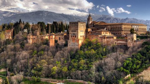 السياحة في غرناطة