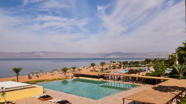 تقرير عن منتجع تالا بيه العقبة