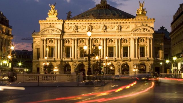 أفضل أنشطة يُمكن القيام بها في قصر غارنييه باريس