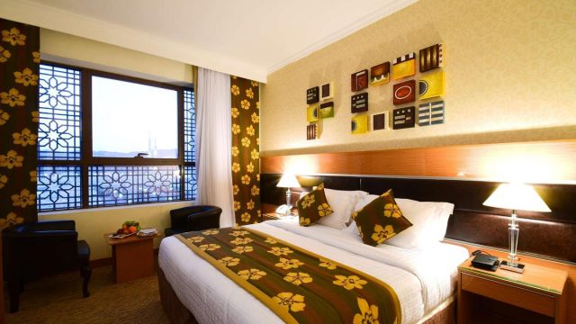 تقرير عن فندق جولدن توليب الذهبي المدينة المنورة