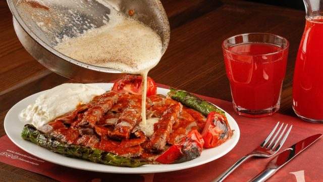 مطعم اسكندر كباب في بورصة تركيا