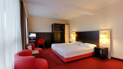 تقرير عن فندق جراند حياة القاهرة