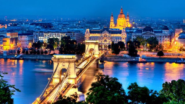 السياحة في المجر