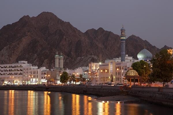 السياحة في البركاء