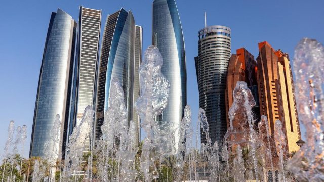 افضل مولات ابوظبي الموصى بزيارتها 2023