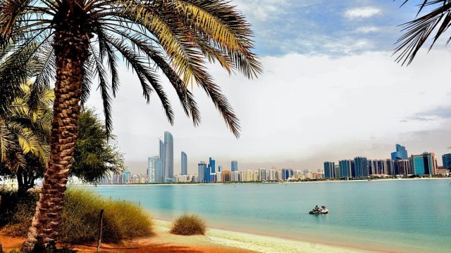 اجمل شواطئ دبي لا تفوّت زيارتها