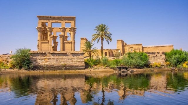 اين تقع اسوان وما هي اهم المدن القريبة من اسوان
