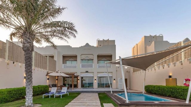 تقرير عن فندق الحمراء الدمام