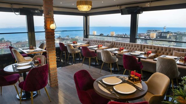 مطعم فلوريا اسطنبول من مطاعم اسطنبول التي ننصح بتجربتها