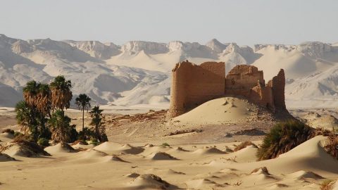 السياحة في واحة الخارجة 2023