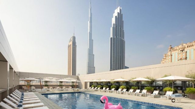 تقرير عن فندق روف داون تاون دبي
