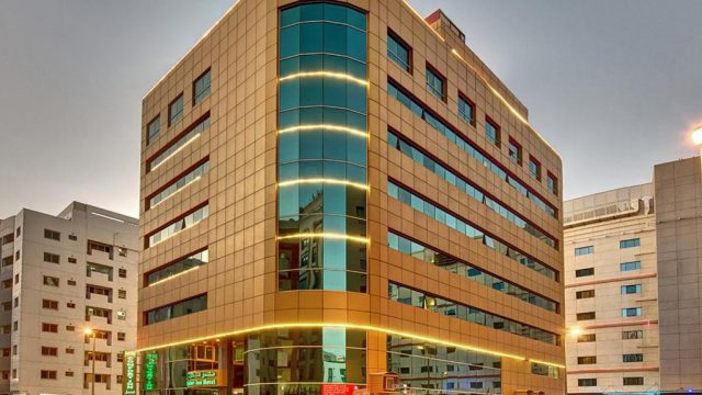 تقرير عن فندق كمفورت ان دبي