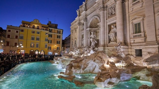 افضل أنشطة في نافورة تريفي روما ايطاليا