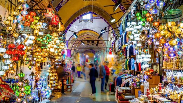 افضل انشطة عند زيارة بازار اورتاكوي اسطنبول