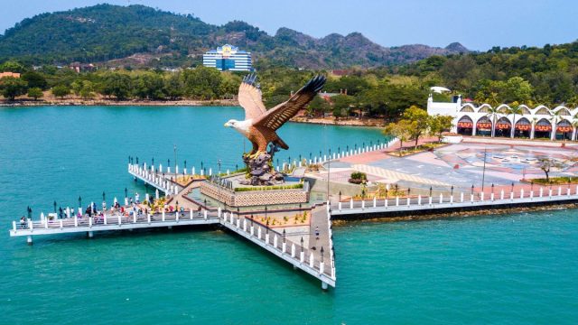 أفضل أنشطة عند زيارة ساحة النسر لنكاوي 2024