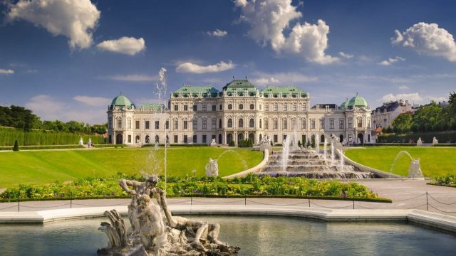 أفضل أنشطة يُمكن القيام بها عند زيارة قصر بلفيدير فيينا