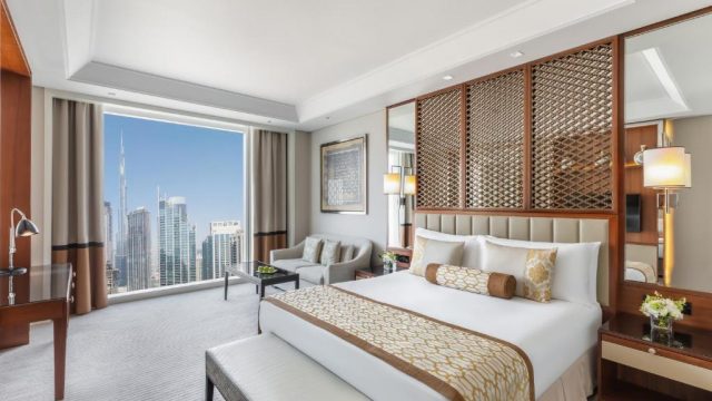 تقرير عن فندق تاج دبي الامارات