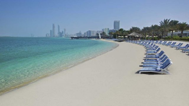 افضل أنشطة لدى زيارة شاطئ الحديريات ابوظبي مواعيد الدخول والأسعار 2024
