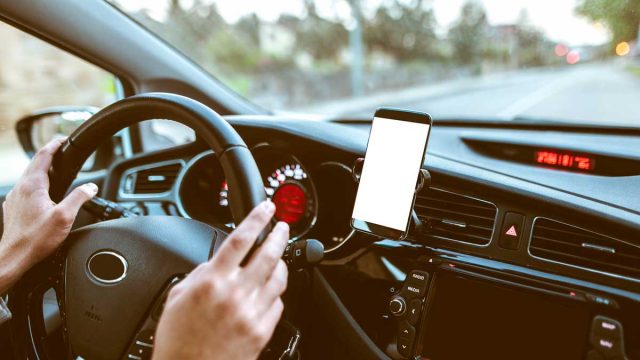 ما لا تعرفه عن اهم نصائح قبل استئجار سيارة في باريس