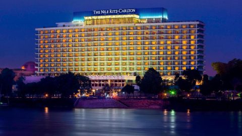 تقرير عن فندق ريتز كارلتون القاهرة شامل الأسعار ونظام الإقامة 2024