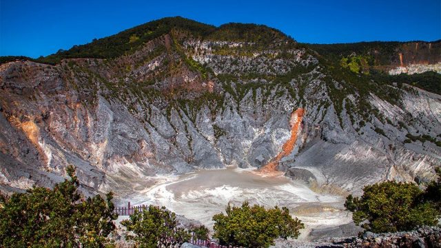 افضل انشطة عند بركان تانكوبان باندونق اندونيسيا 2024