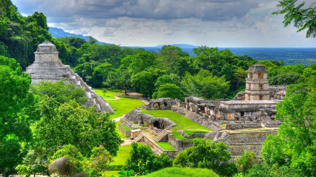 قائمة الدول السياحية الرخيصة من السعودية 